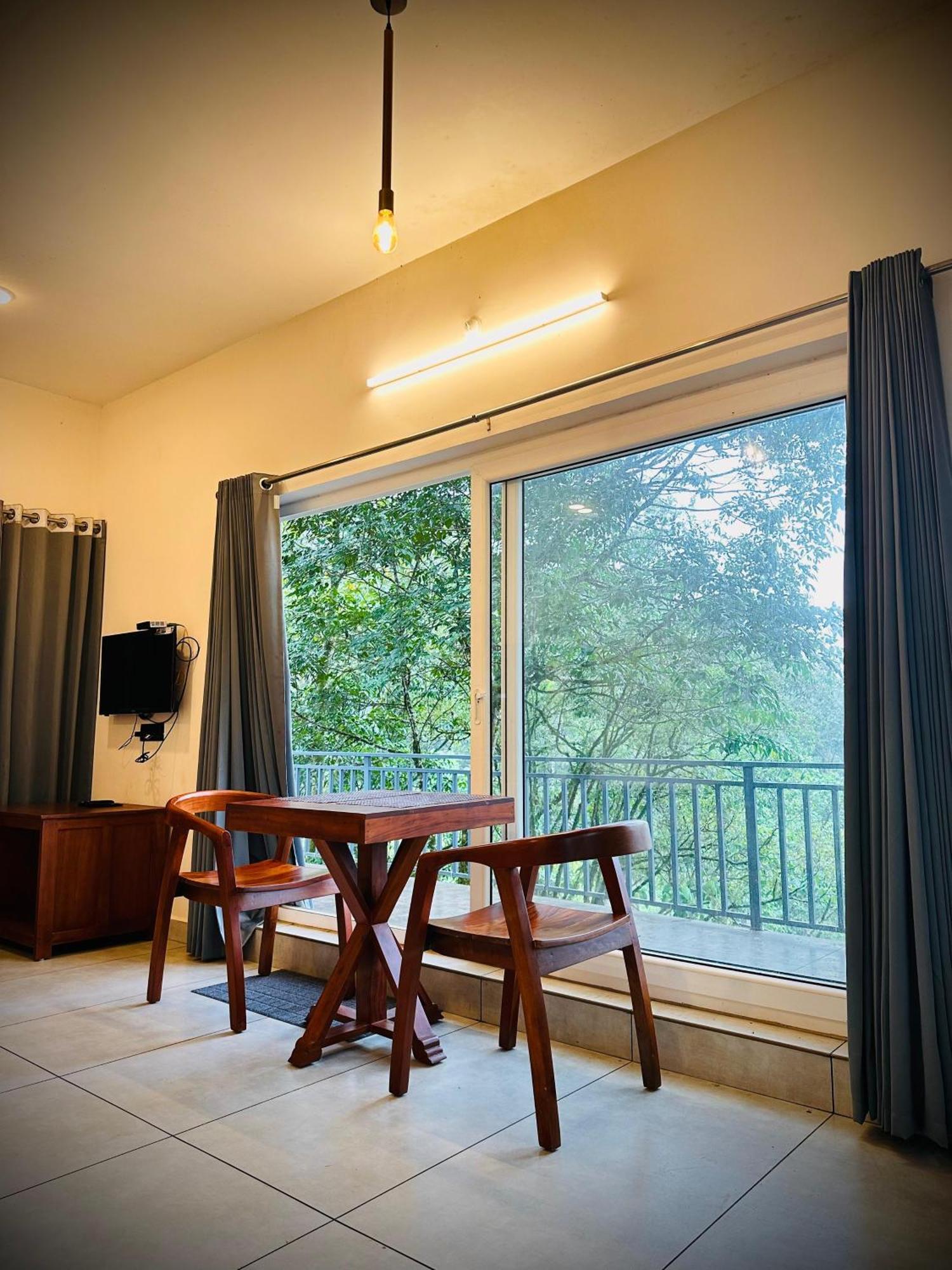 Forestscape Resort Мунар Екстериор снимка